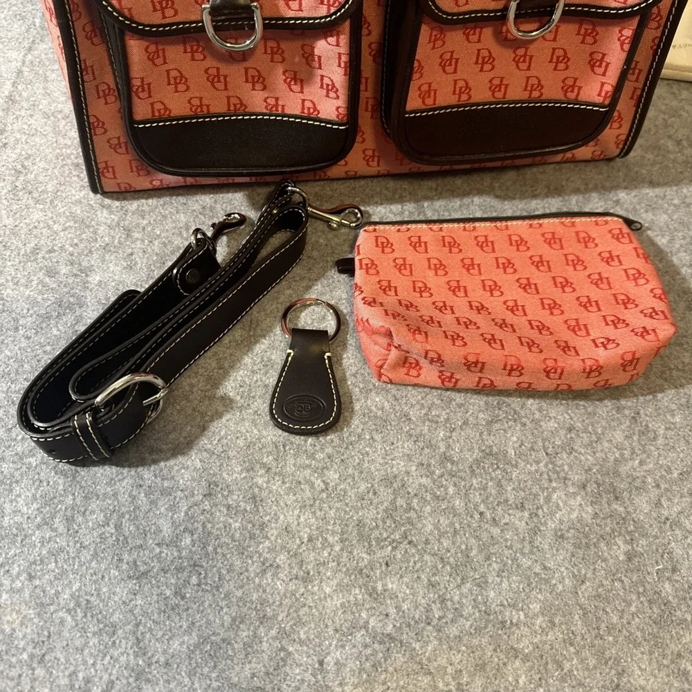 Vtg Dooney & Bourke Red Signature Anniver Double Pocket Leather Trim Coin Sachel
